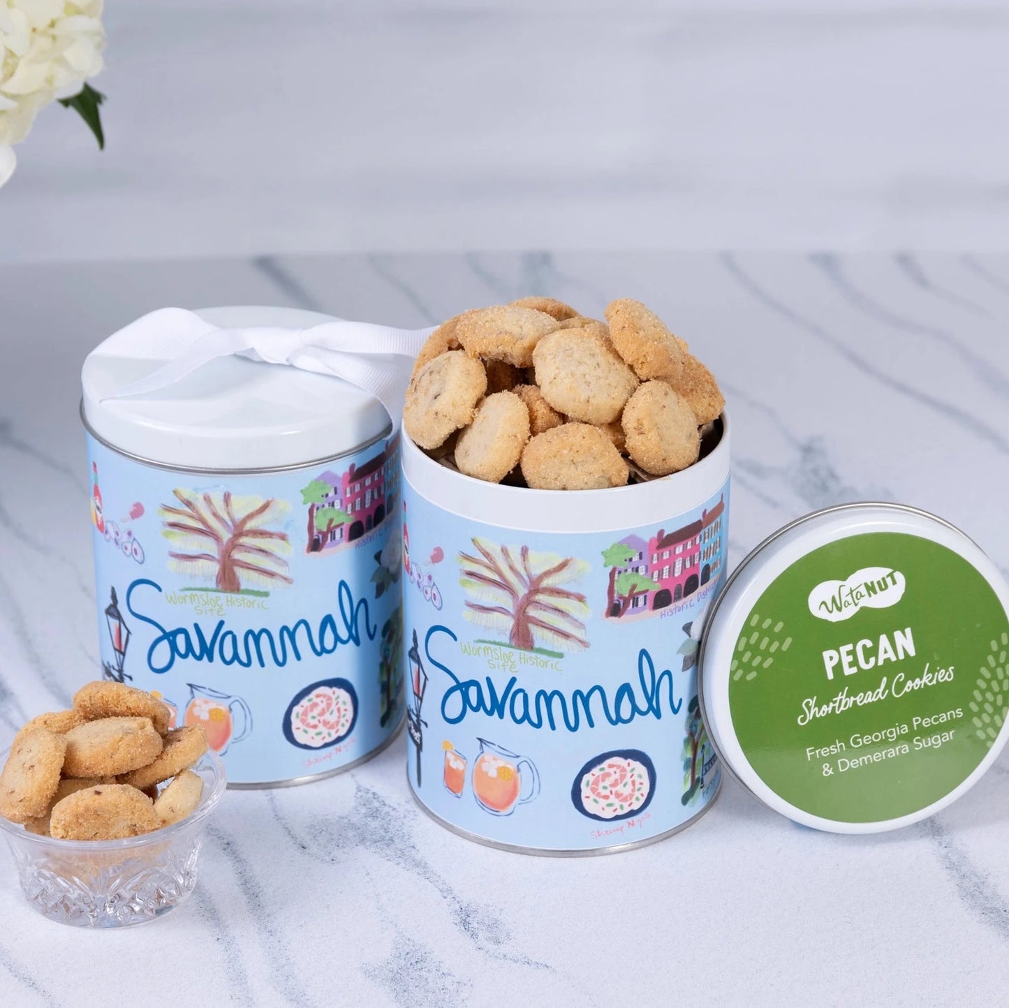 Savannah Gift Tin with Pecan Shortbread Cookies