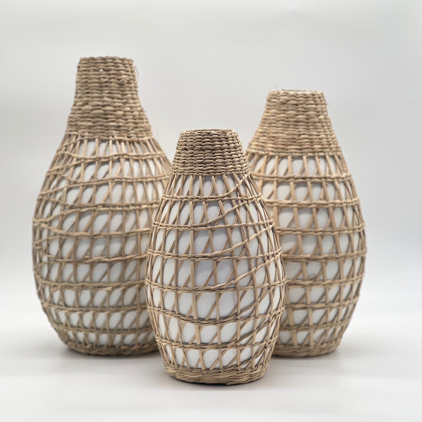 seagrass weave vases